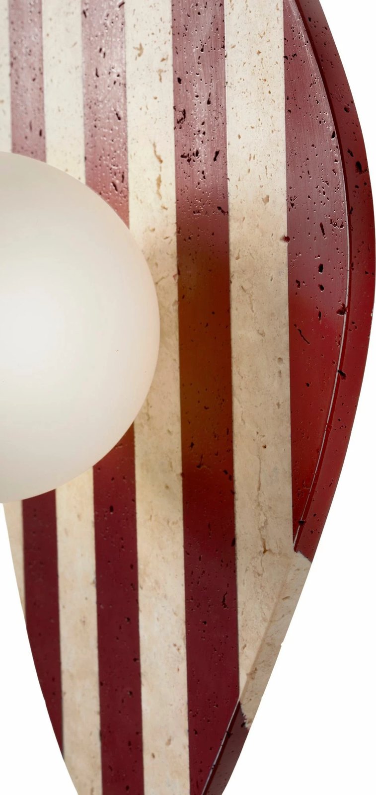 Llambë muri Opviq, Band, trup travertini, ngjyrë bezhë, e bardhë, e kuqe