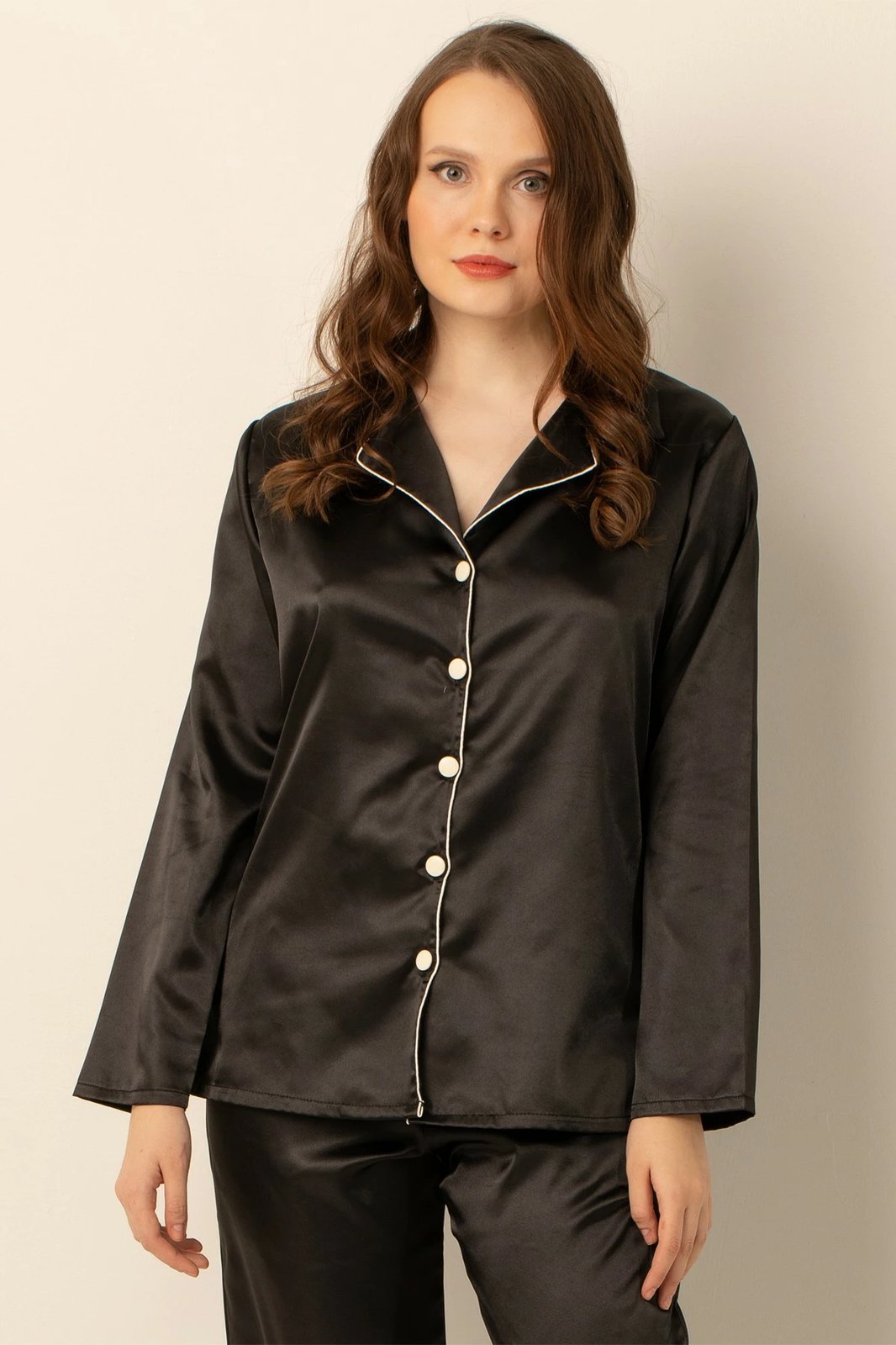 Set pizhamash për gra, Jumeon, 002-000905, e zezë