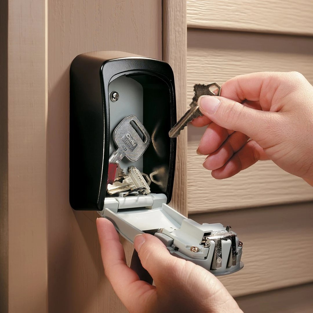 Kasë për çelësa Master Lock 5400EURD me kombinim, Metal, Gri
