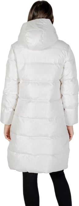 Jakne femra Armani Exchange, e bardhë