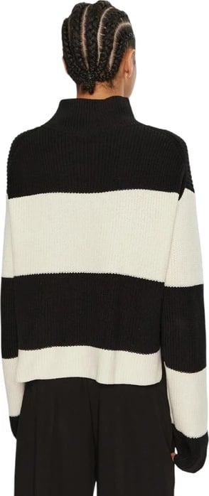 Xhemper për femra Calvin Klein Jeans, i zi Xhemper për femra Calvin Klein Jeans, i zi