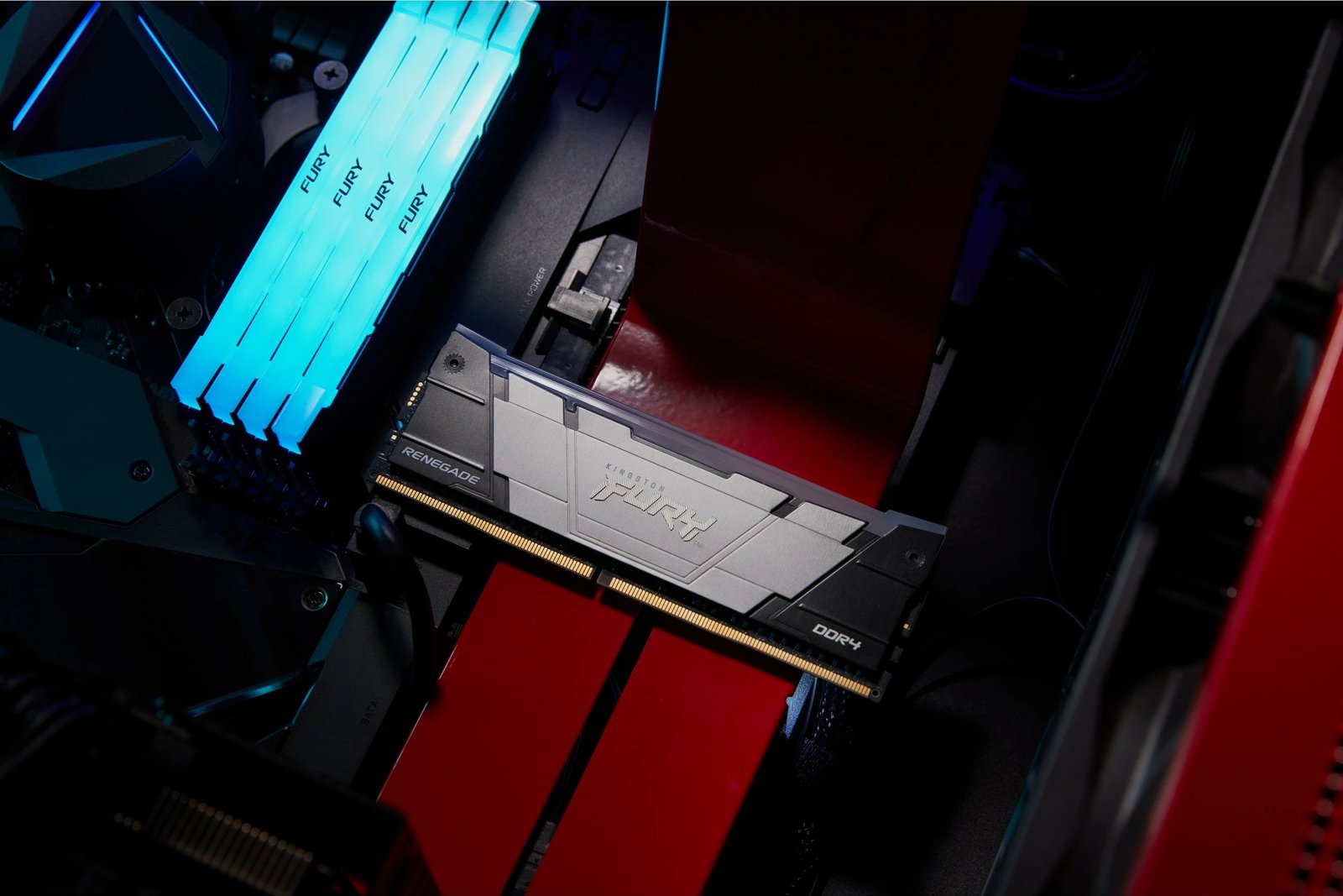 RAM Memorje Kingston FURY Renegade RGB 64GB (4x16GB) 3600MT/s DDR4 RAM Memorje Kingston FURY Renegade RGB 64GB (4x16GB) 3600MT/s DDR4
