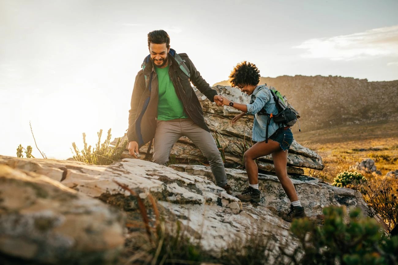 Smartwatch Hama 8900 GPS AMOLED 1.32", rrip silikoni bezhë, Gold