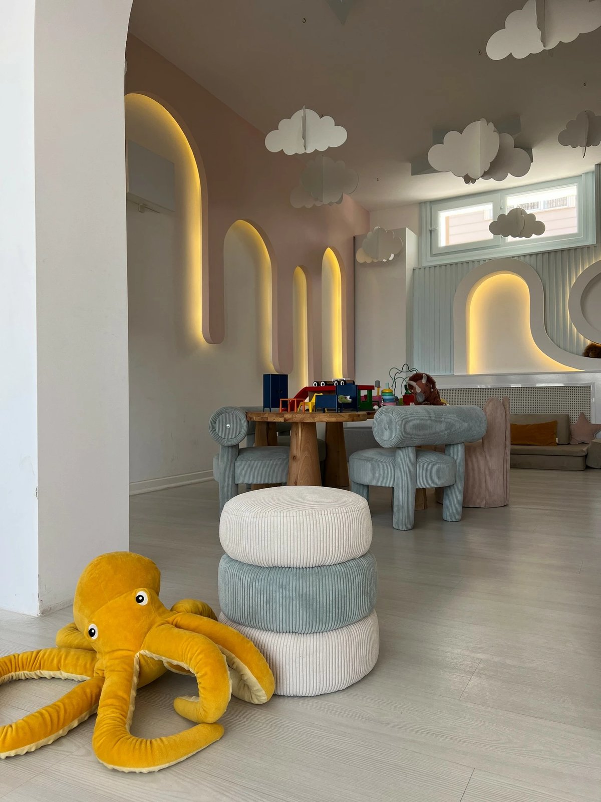 Puf Atelier del Sofa, Miniboum, ngjyrë kaltër-bardhë