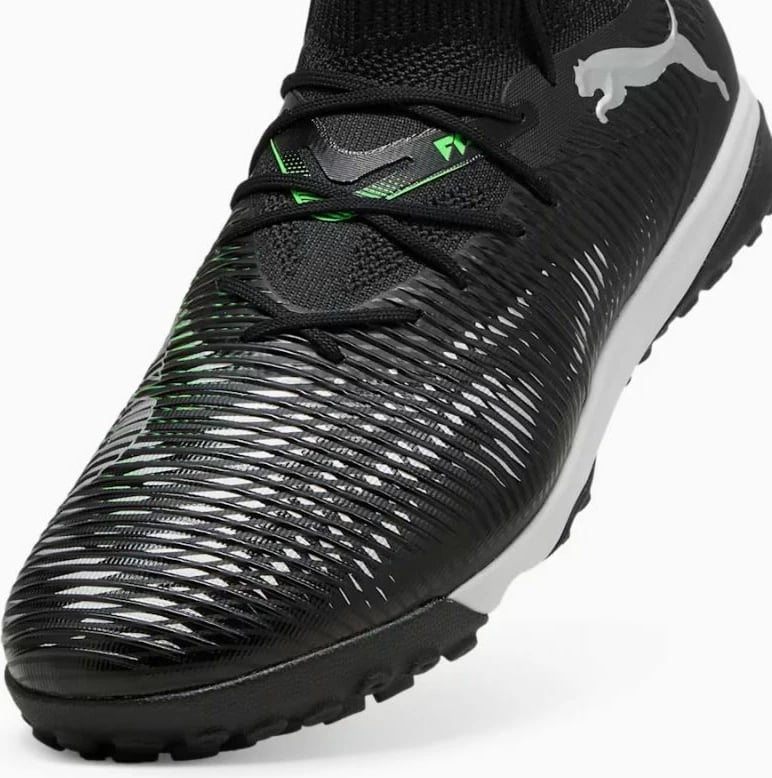 Atlete futbolli për meshkuj Puma, të zeza