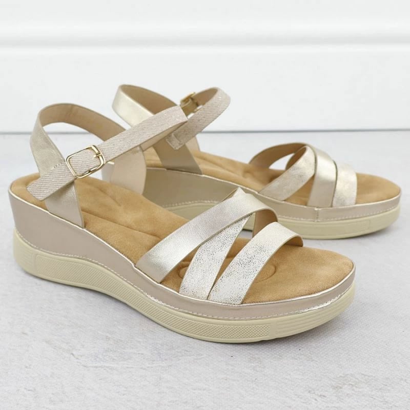 Sandale wedge femra Vinceza 15358, të arta
