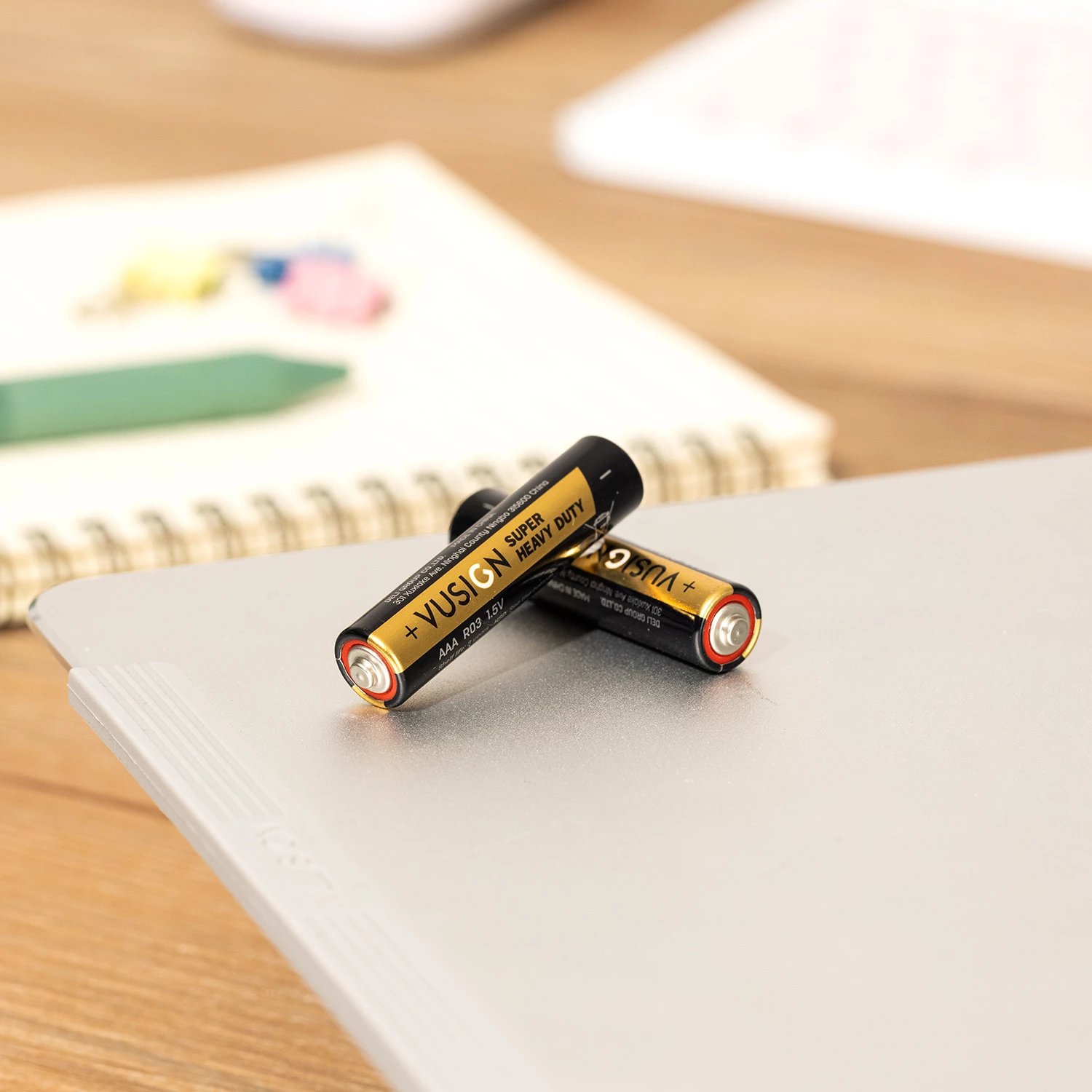 DELI BATERI NUSIGN AAA 4/1 L206