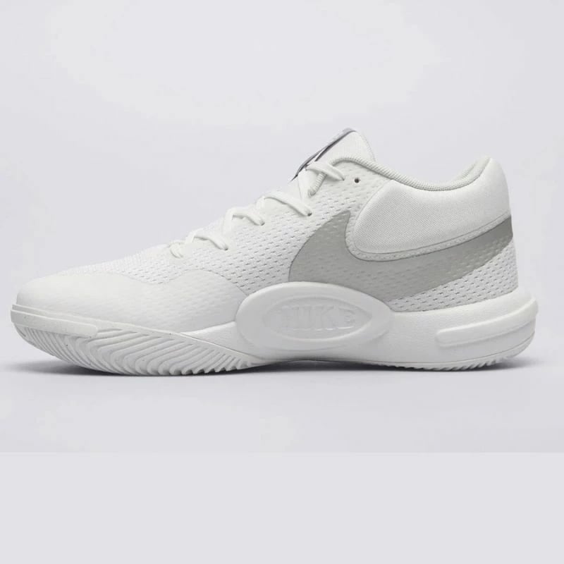 Atlete për fëmijë Nike, të bardha