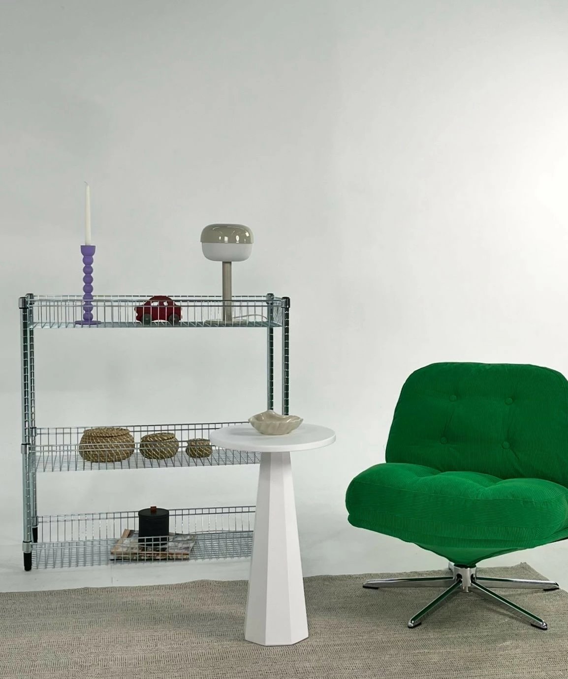 Tavolinë anësore Skye Decor, Lilyum 57, e bardhë