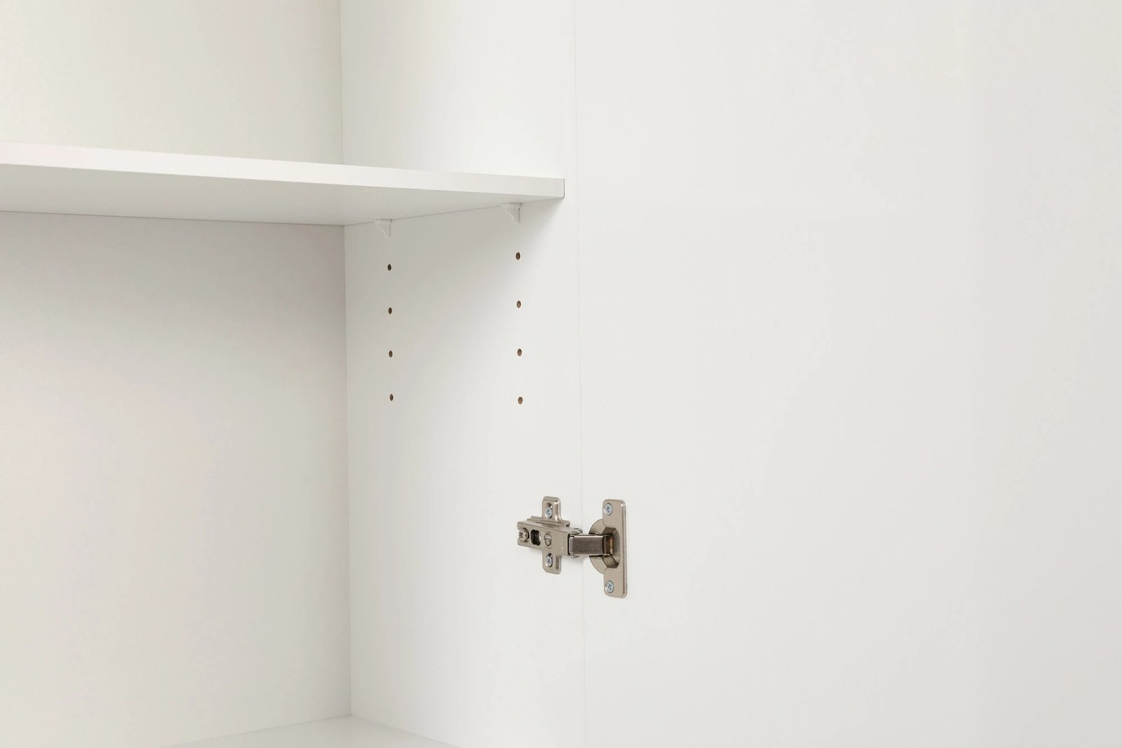 Dollap shumëpërdorimësh Hanah Home, Adr-405-Pp-1, ngjyrë e bardhë