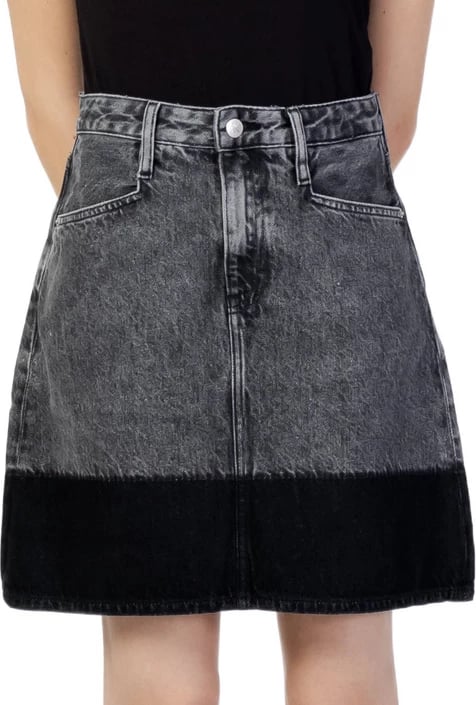 Fund për femra Calvin Klein
