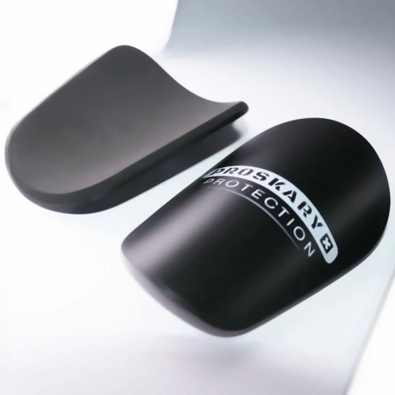 Mbrojtëse kërcin Proskary, të zeza