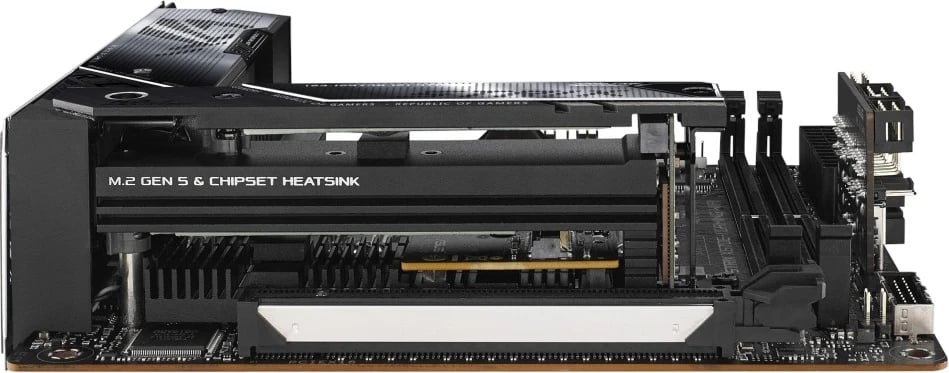 Pllakë amë ASUS Rog Strix X670E-I GAMING