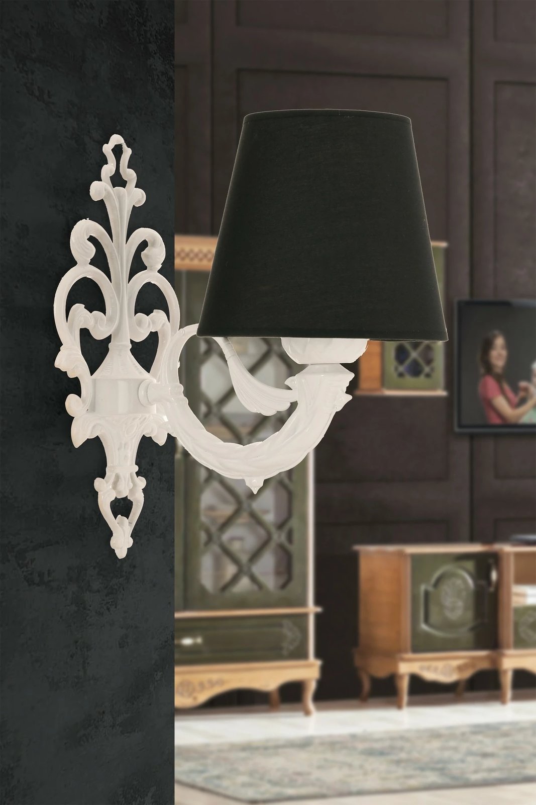 Llambë muri Opviq, Lily, korale e zezë-bardhë