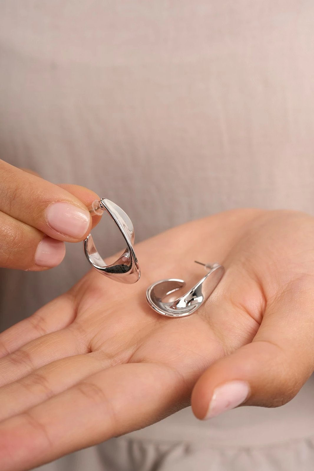 Vathë metalik ngjyrë argjendi, Elika, ELKGC68331