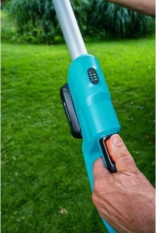 Krasitës teleskopik GARDENA TCS 20/18V P4A, 20 cm, 18V, zi/kaltër/portokalli