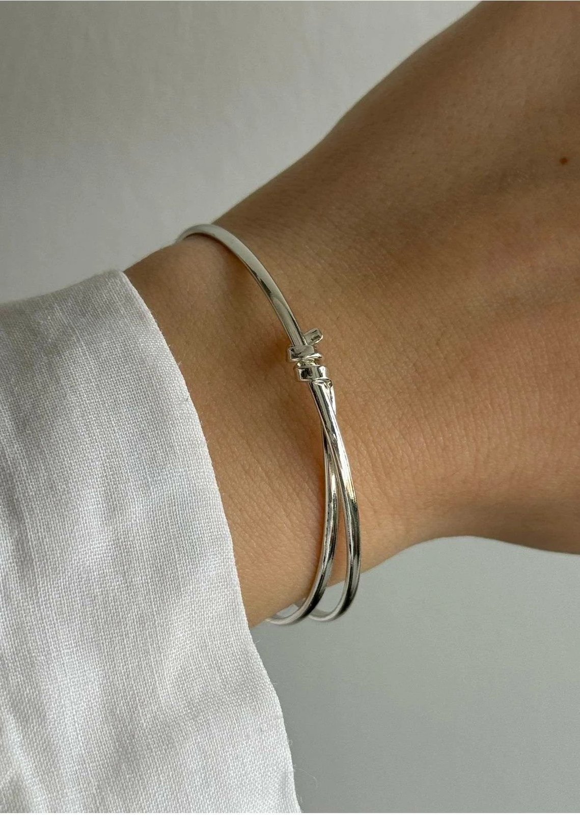 Byzylyk Jumeon, KPEGMSA1935, ngjyrë argjendi