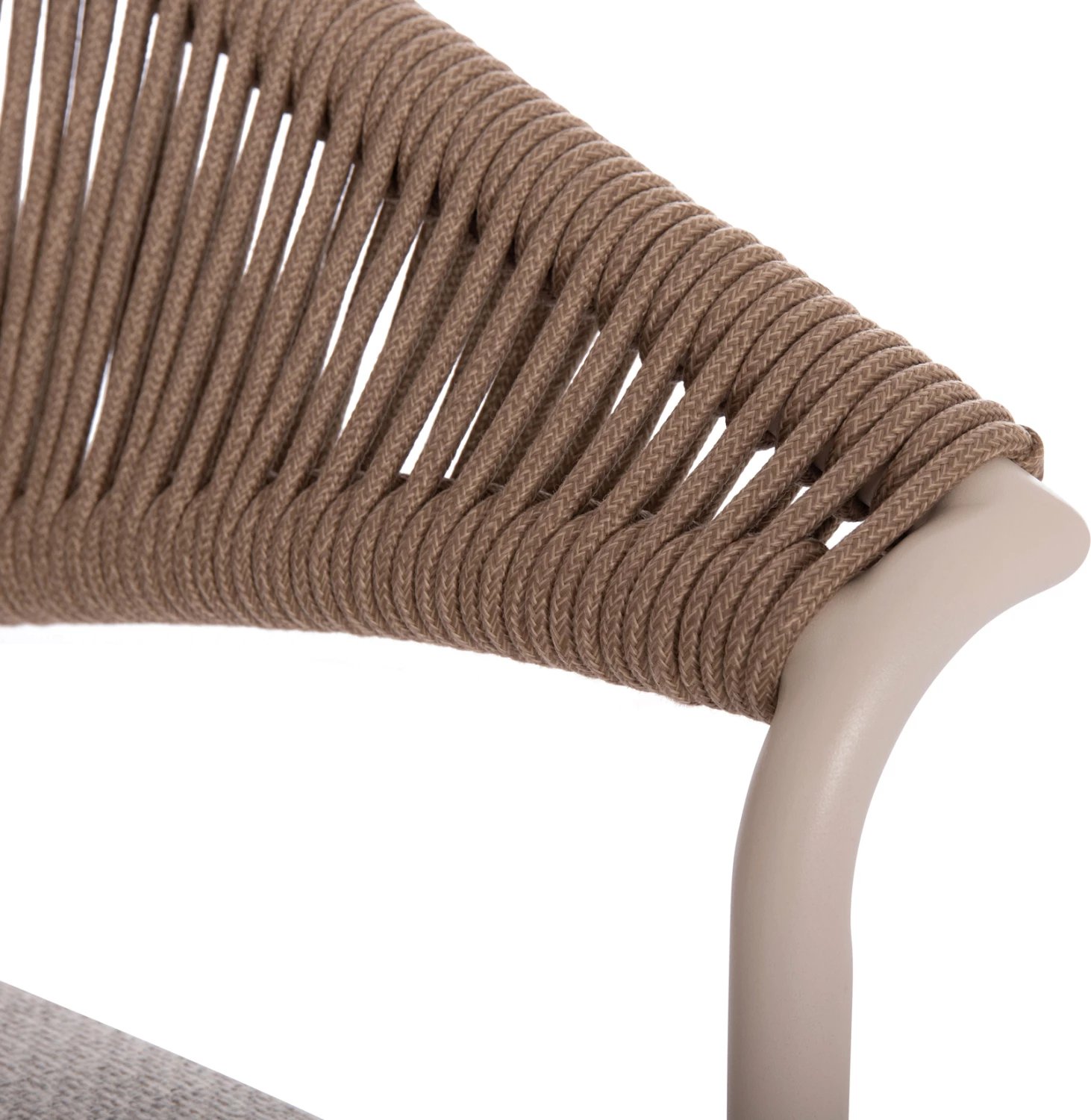 Karrige ngrënieje alumini, kornizë krem, litar natyral, jastëk, 64.5x60x78.5cm