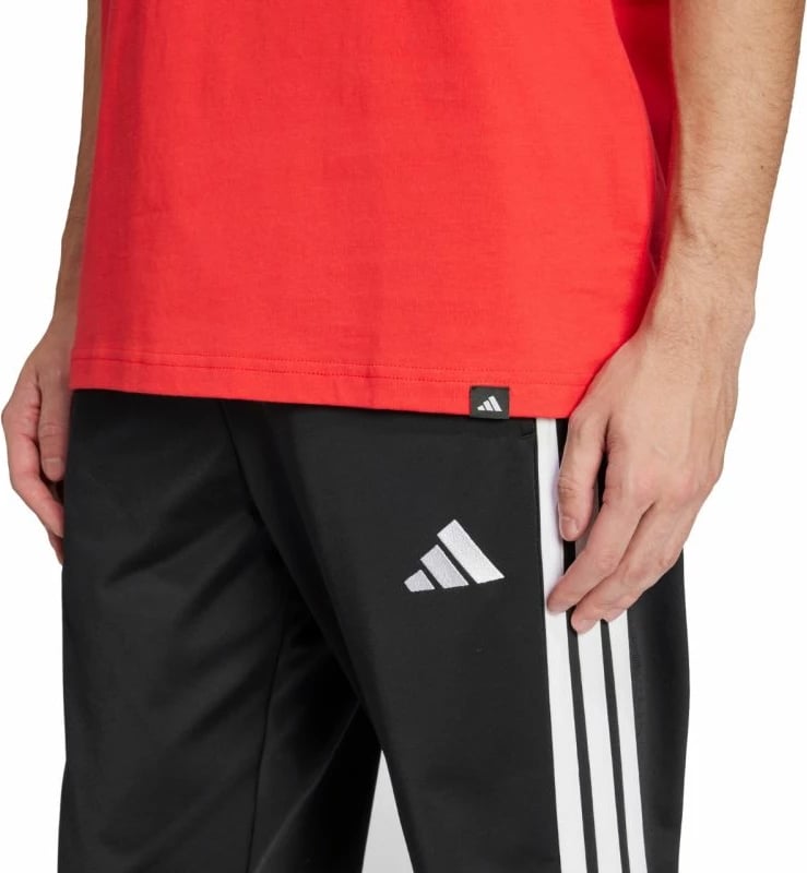 Maicë adidas për meshkuj, e kuqe