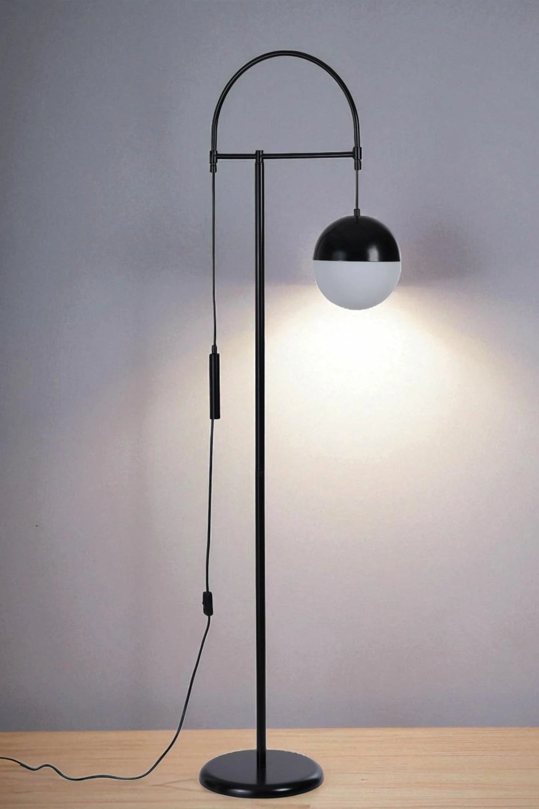 Llambë dyshemeje Opviq, 8958-6, e bardhë dhe e zezë