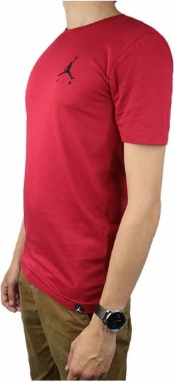 Maicë për meshkuj Nike, e kuqe