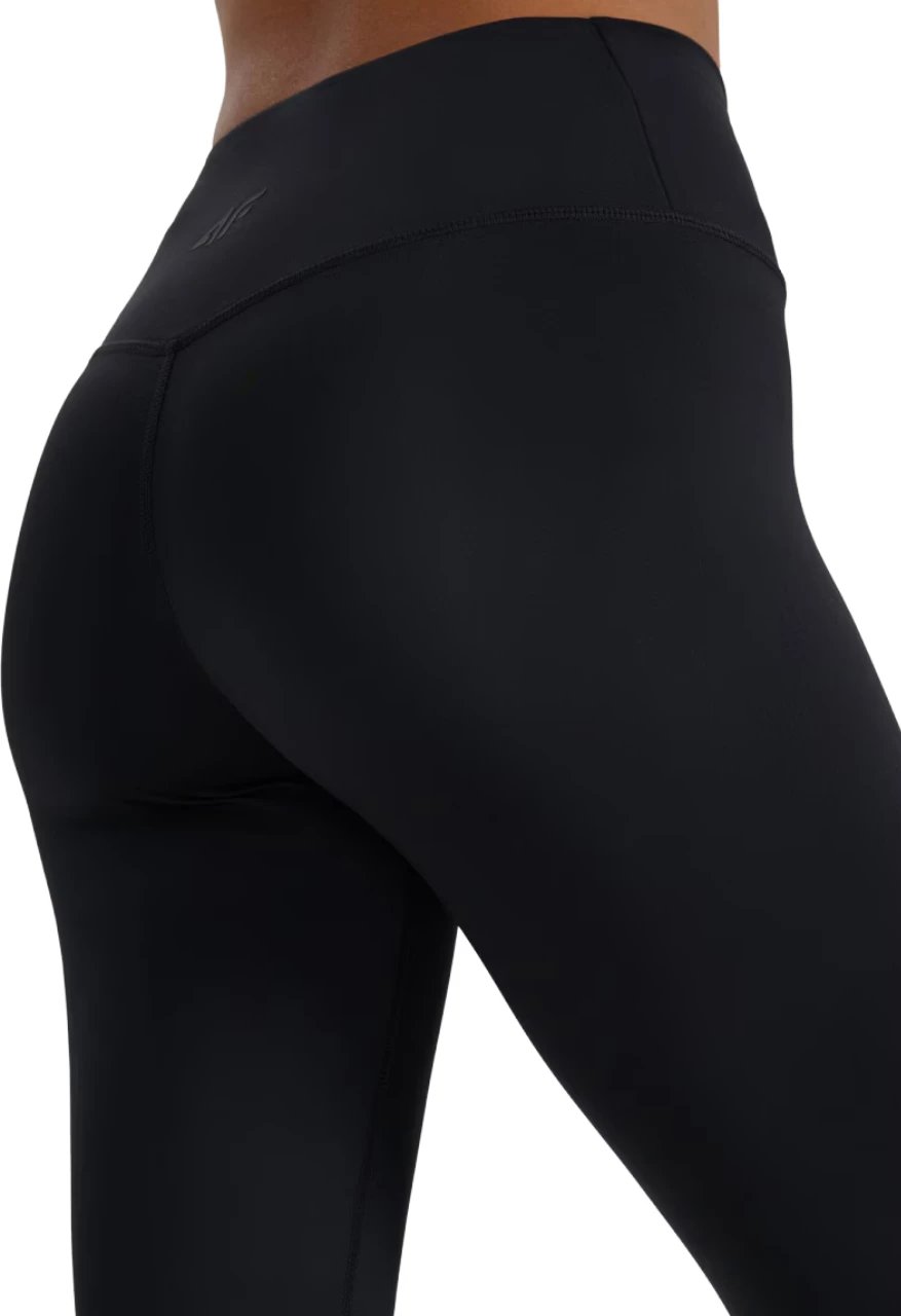 Hellonka për femra 4F, të zeza