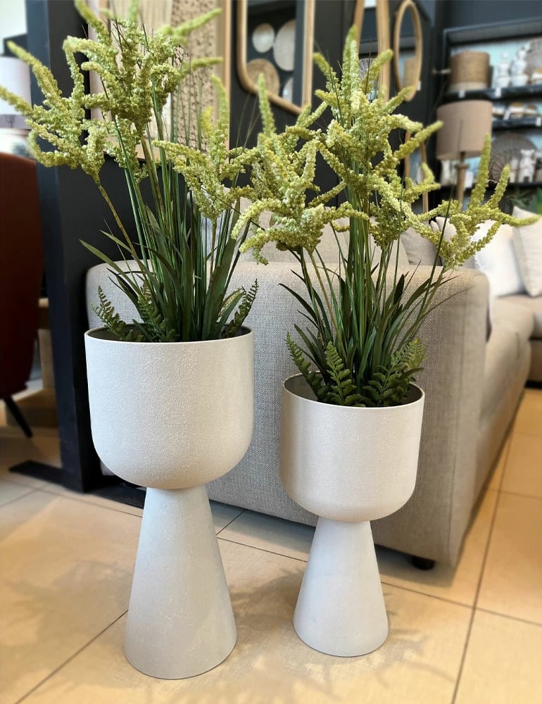 Vazo LINEAR 46, metalike, e bardhë, 25x25x46 cm