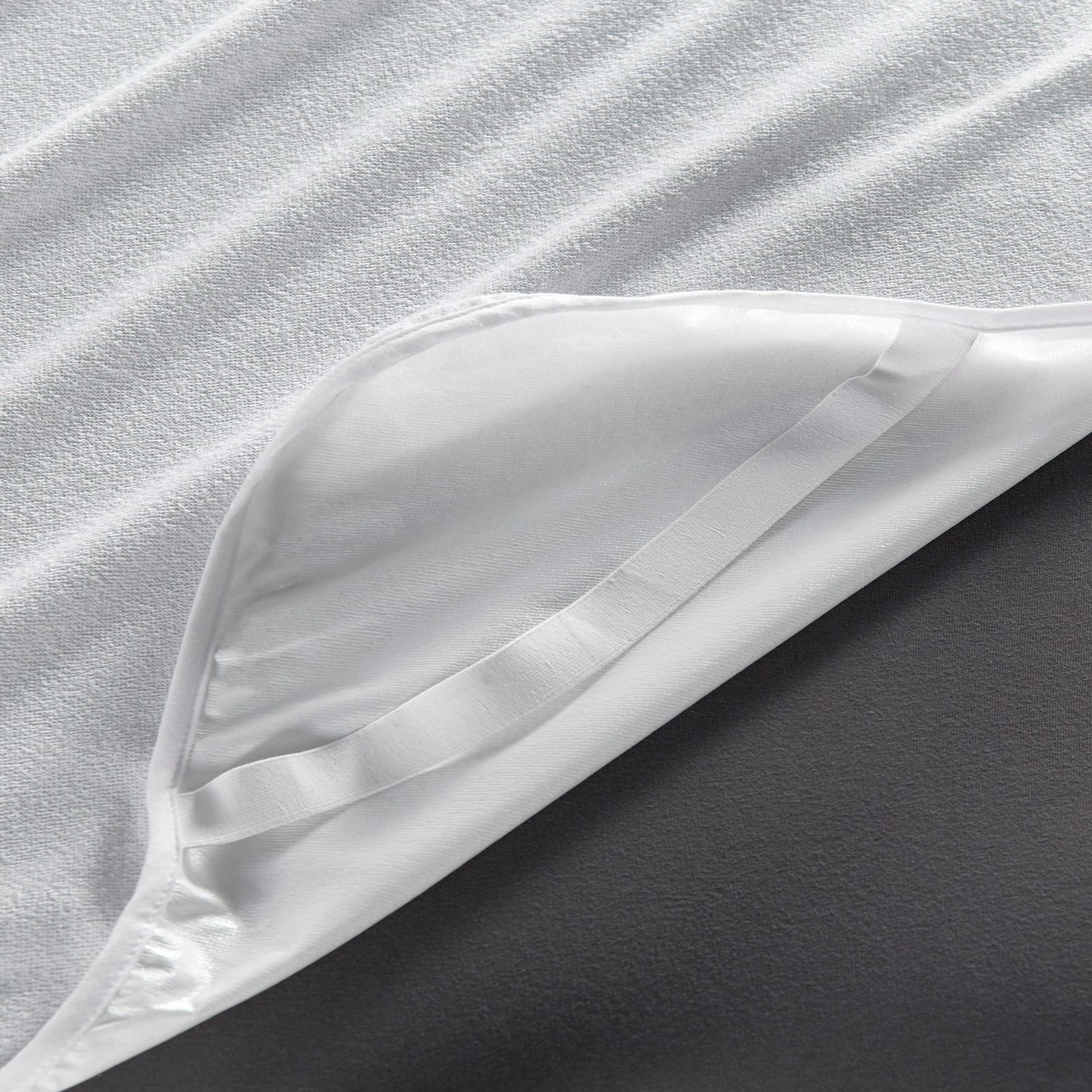 Mbrojtës dysheku për shtrat dopio, i bardhë, L'Essentiel Linge de Maison, 140x200cm