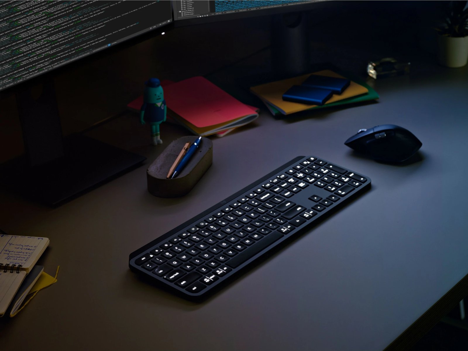 Tastierë Logitech MX Master Keys për Biznes, Wireless, Bluetooth, Grafit