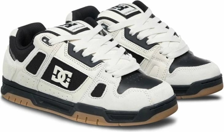 Atlete për meshkuj DC, të bardha