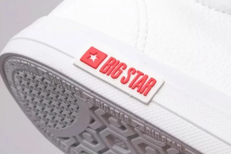 Atlete për femra Big Star, të bardha