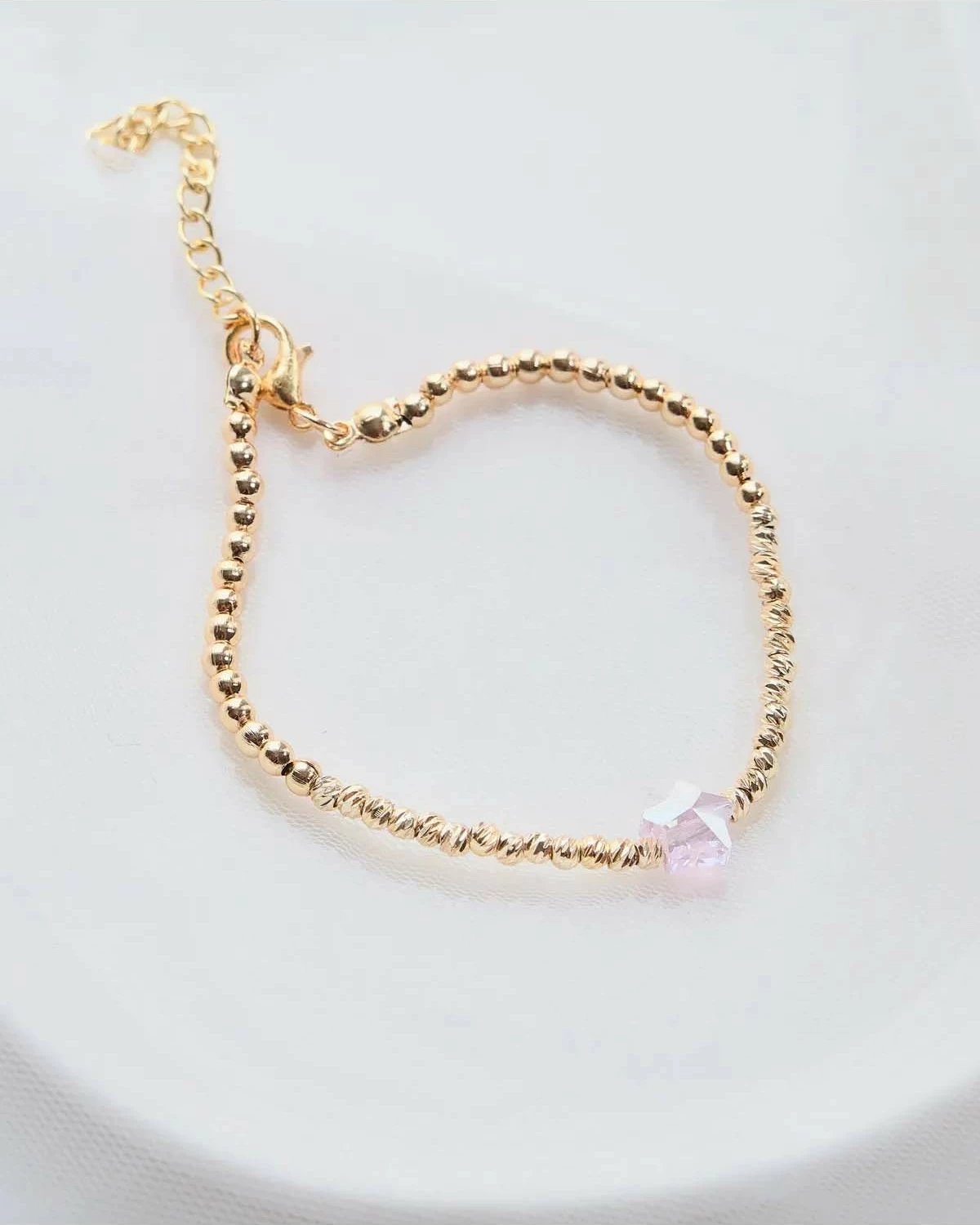 Byzylyk Jumeon, ngjyrë ari, gur zirkoni