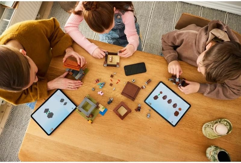 Set ndërtimi Lego Minecraft për fëmijë