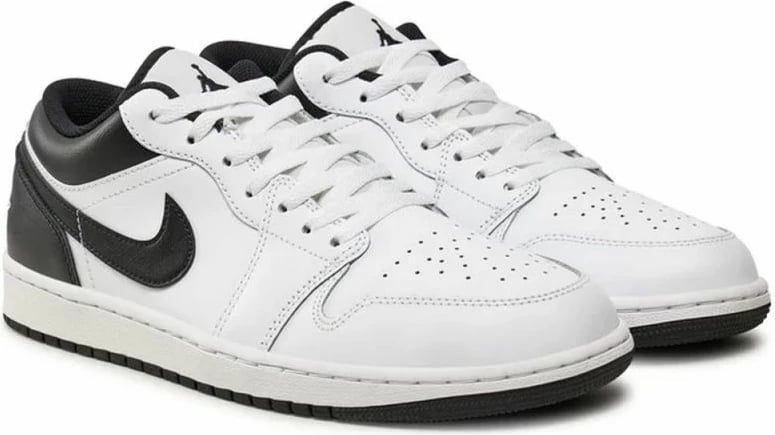 Atlete për meshkuj Nike Jordan, të bardha dhe të zeza