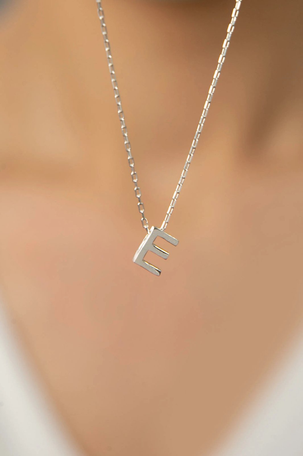 Qafore argjendi me shkronjën E, ELKSLVR2141