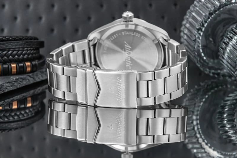 Orë dore për meshkuj Atlantic, Seaflight, argjend