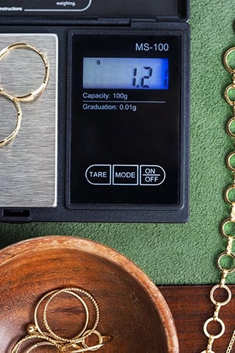 Peshore precize, Adler, AD 3176, kapacitet 100 g / saktësi 0.01 g, ekran LCD me ndriçim, e zezë