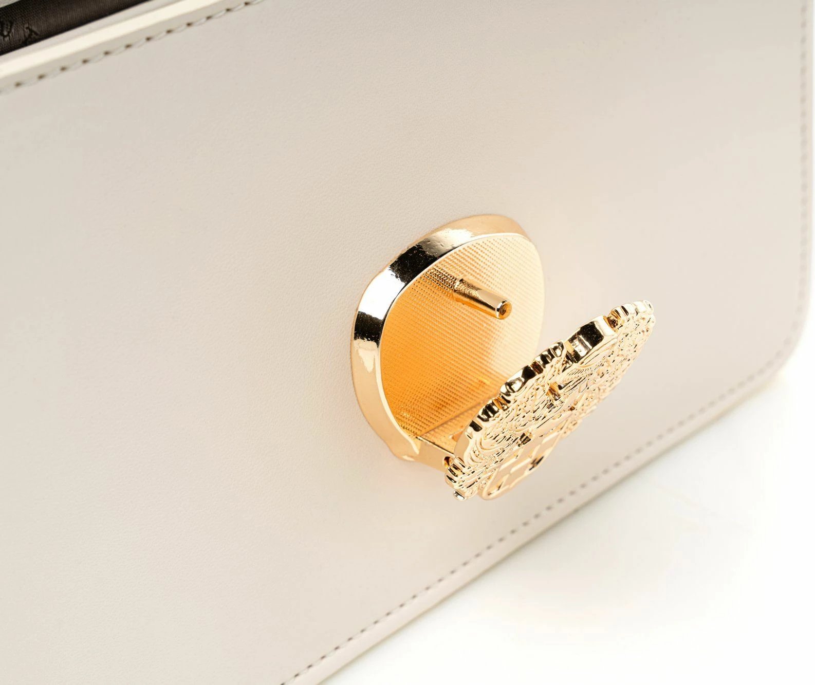 Çantë shpatulle Vince Camuto, Amore, ngjyrë krem