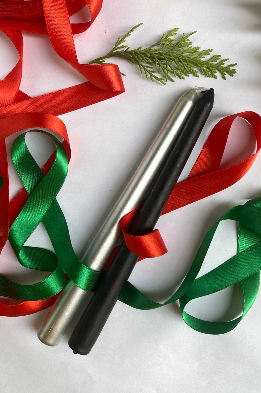 Set qirinjsh (2 copë), Evila Originals, Premium Christmas 2, e zezë dhe argjend Set qirinjsh (2 copë), Evila Originals, Premium Christmas 2, e zezë dhe argjend