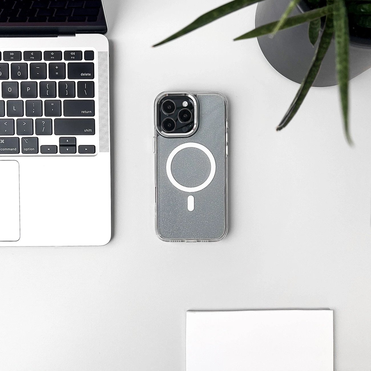 Mbështjellës Hurtel Glitter Case me MagSafe për Samsung Galaxy A16 5G, Bardhë