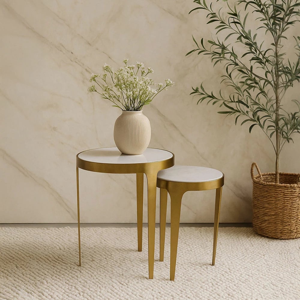 Set tavolinash anësore STICKS, 2 copë, e bardhë dhe ari, 37x37x54.5cm