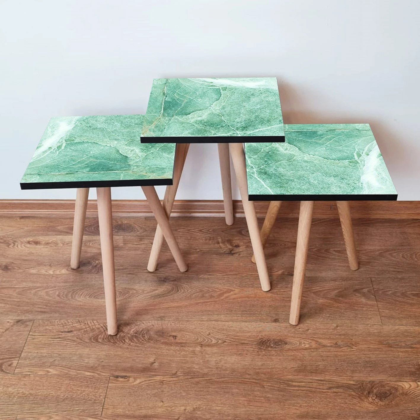 Set tavolinash ndihmëse të grumbullueshme, 3 copë, Skye Decor, jeshile-bardhë, 3Shp179