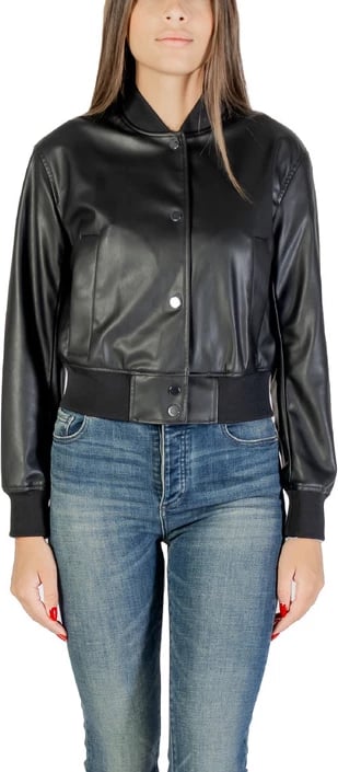 Jakne femra Armani Exchange, e zezë