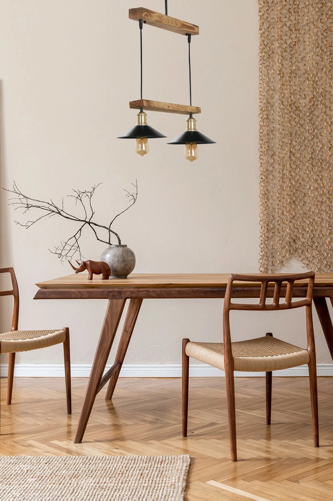 Llambë tavani Opviq, trup druri, 8363-2, kafe & e zezë