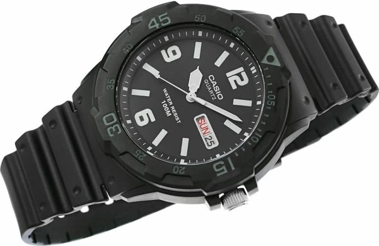 Orë dore për meshkuj Casio, e zezë