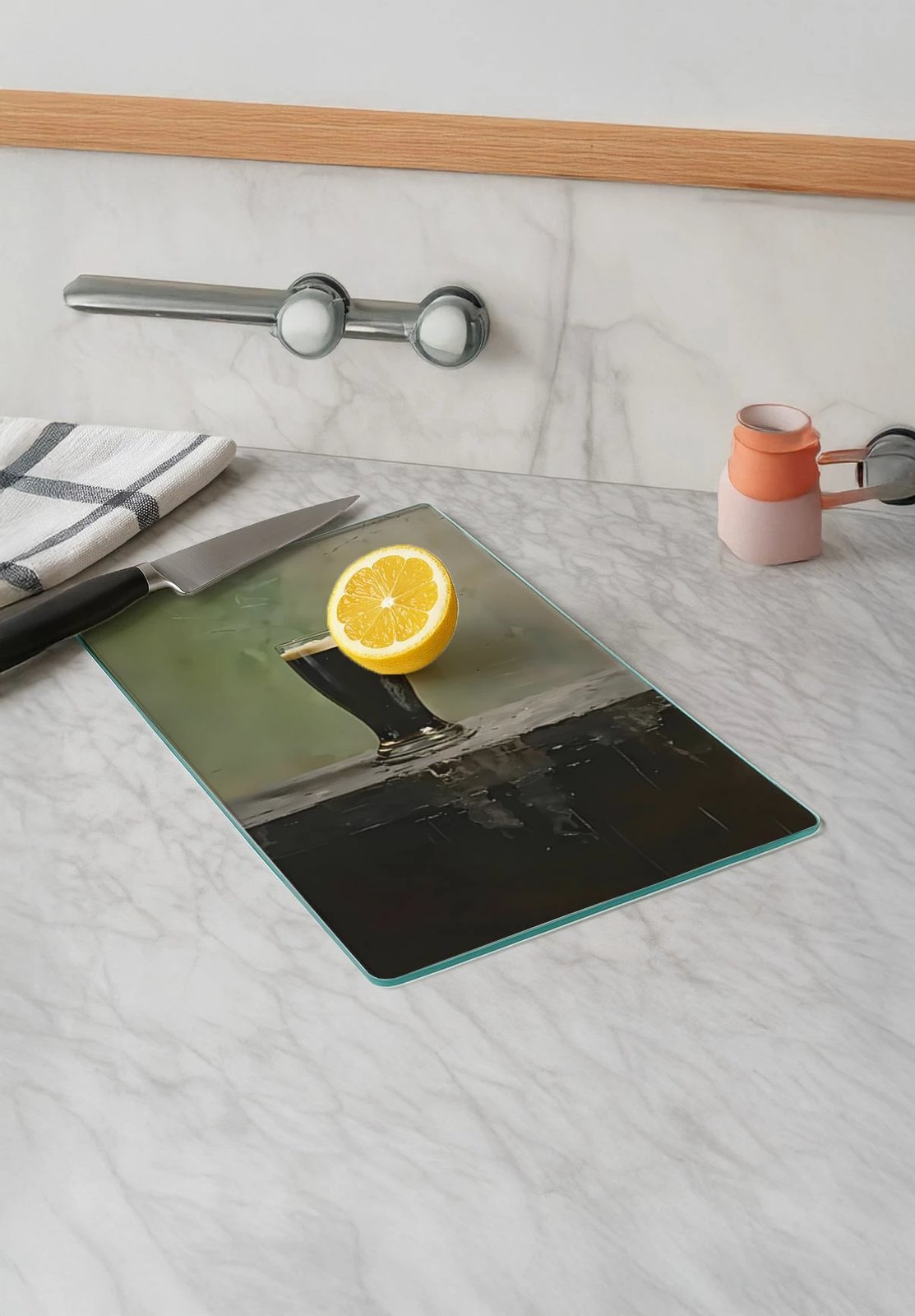 Dërrasë prerëse Hermia, qelq i temperuar, shumëngjyrëshe, Kes-00026, 30x40cm Dërrasë prerëse Hermia, qelq i temperuar, shumëngjyrëshe, Kes-00026, 30x40cm