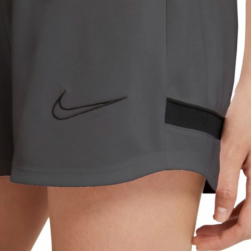 Shorce për femra Nike, gri