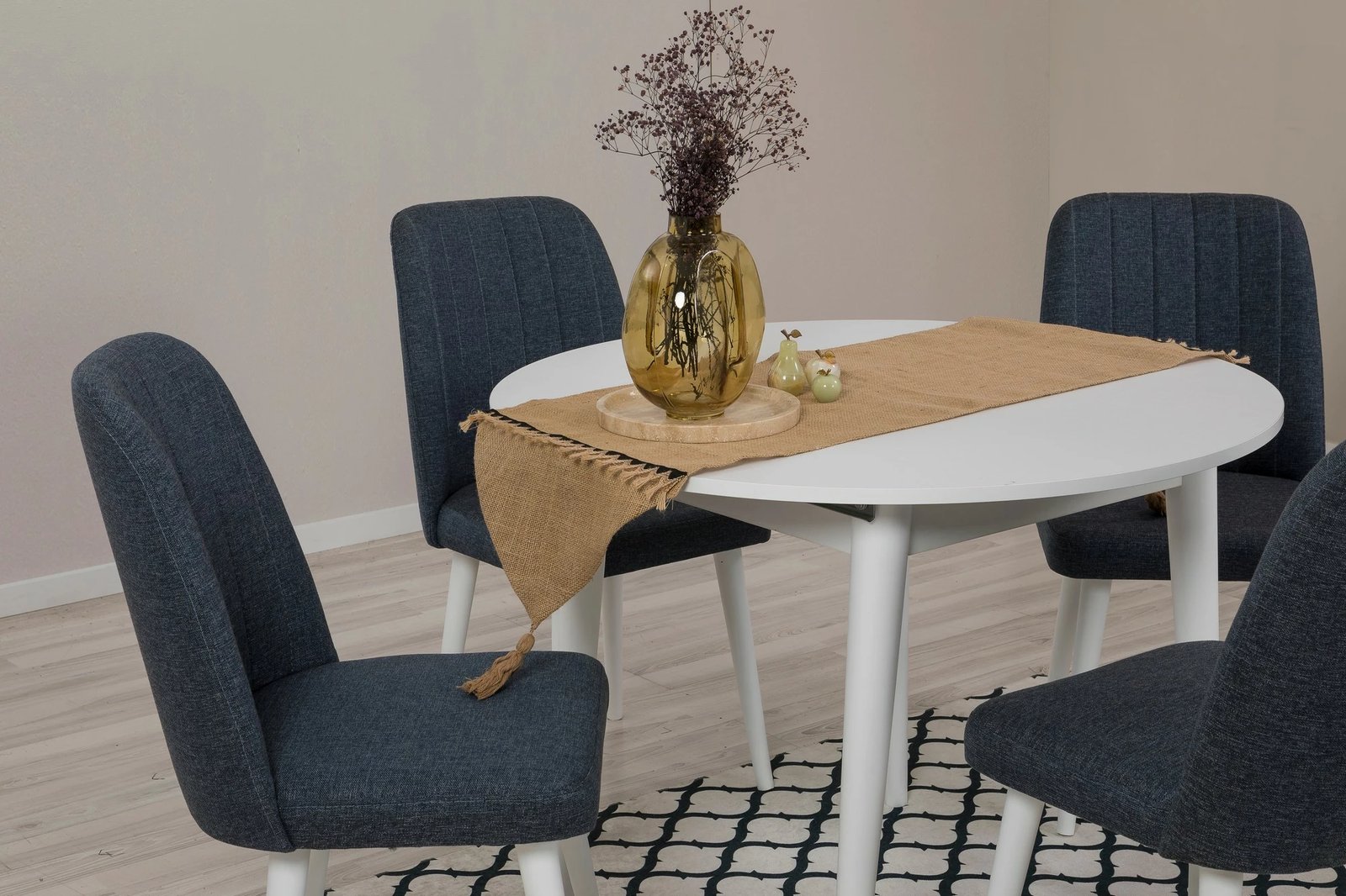 Tavolinë me karrige, e zgjatshme, 5 copë, ngjyrë e bardhë dhe kaltër e errët, Skye Decor, Vina 1048