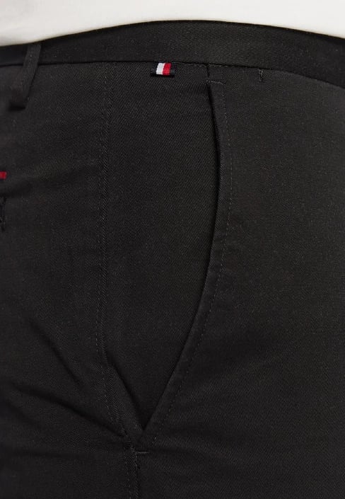 Pantallona Tommy Hilfiger meshkuj, të zeza