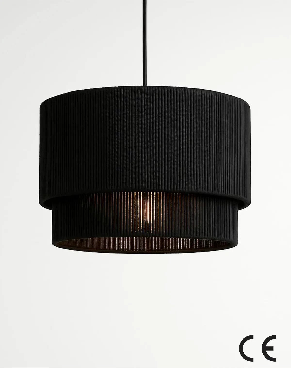 Llambë tavani Opviq, BK073, trup plastik, kapak rafie, ngjyrë e zezë Llambë tavani Opviq, BK073, trup plastik, kapak rafie, ngjyrë e zezë